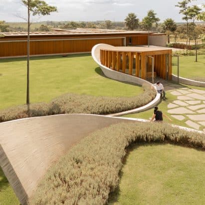 São Paulo'da Minimalist Özel Şapel Tasarımı